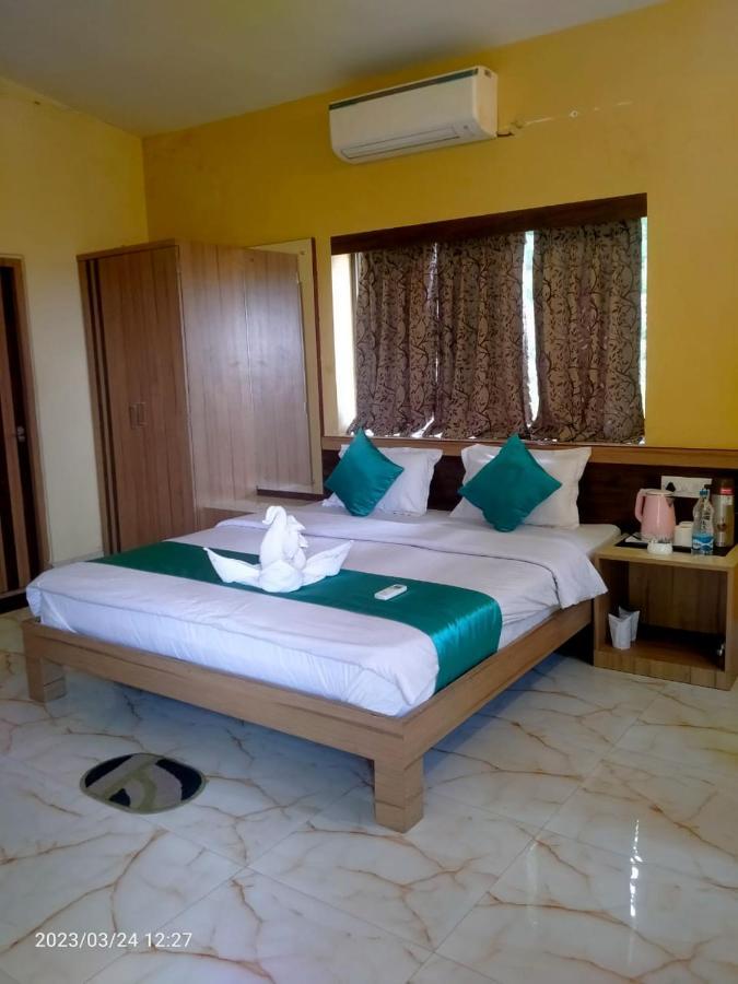 Sundarban Tiger Roar Resort Purbbadulki Eksteriør billede
