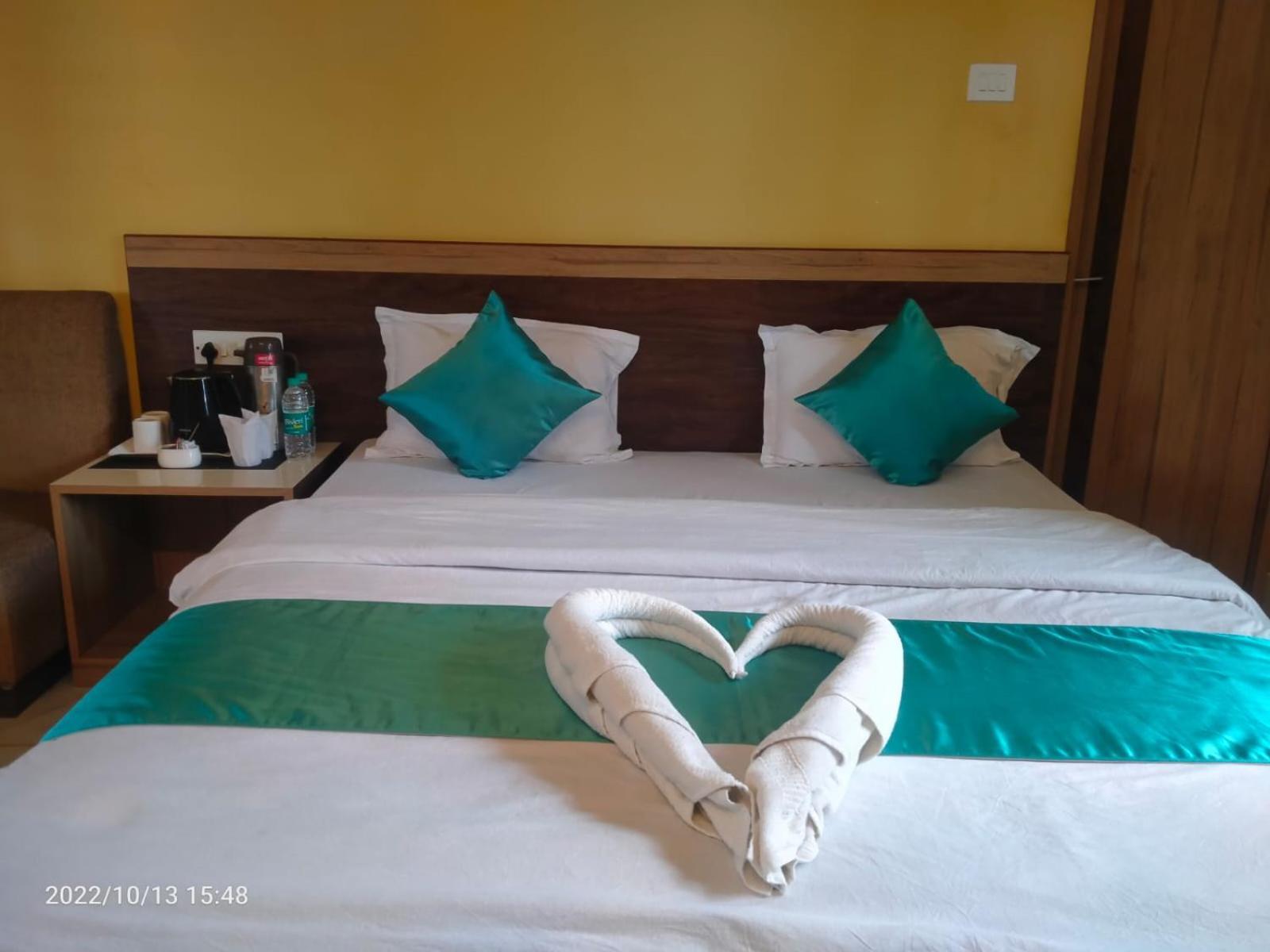 Sundarban Tiger Roar Resort Purbbadulki Eksteriør billede